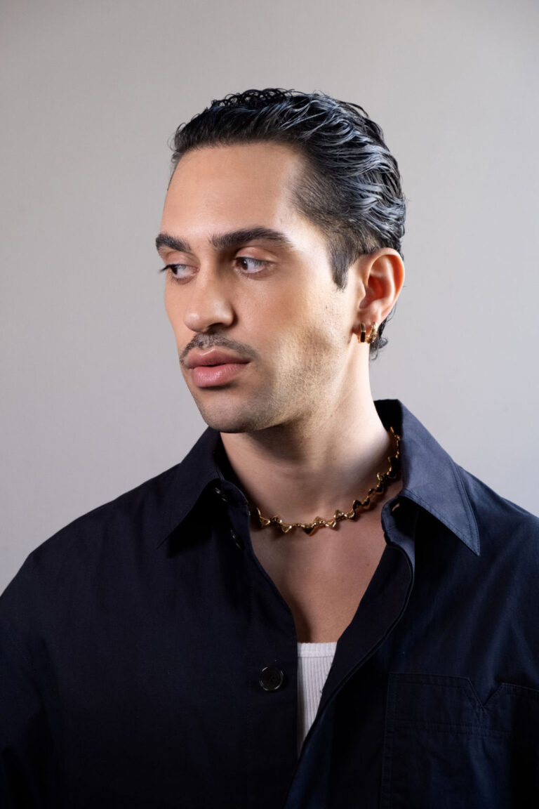 SANREMO 2024 – MAHMOOD: “Tuta Gold” è un viaggio tra presente e passato