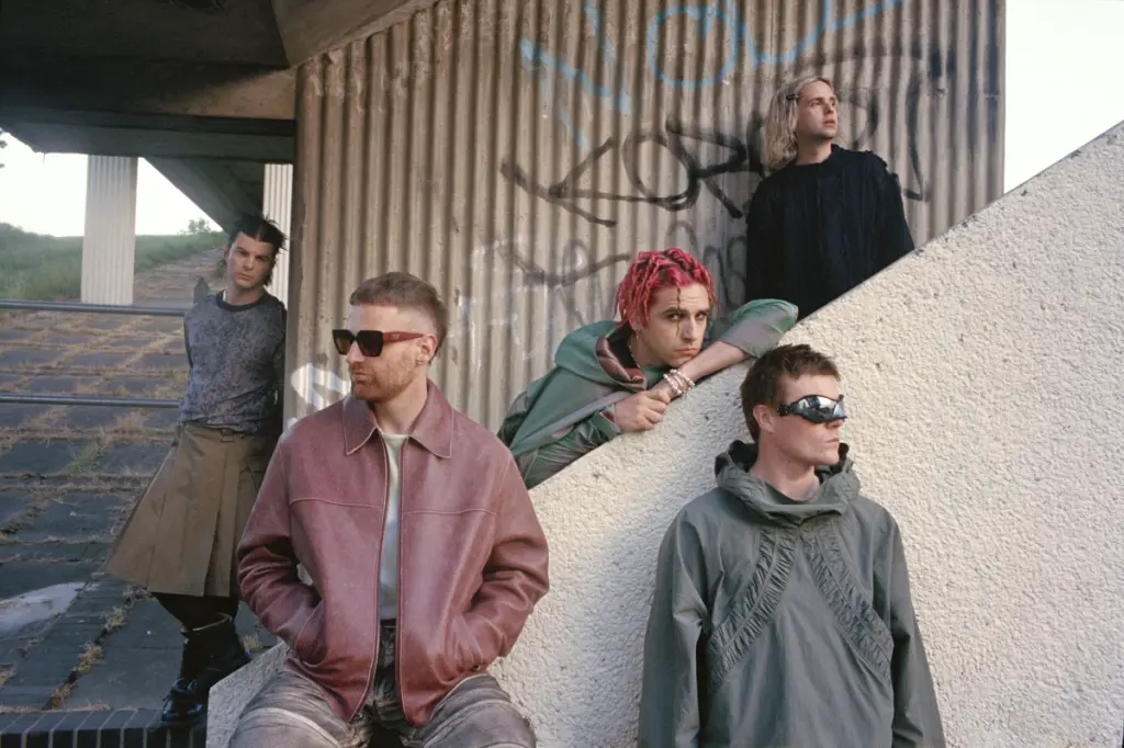 FONTAINES DC le nouveau single "Favourite" (Voir la vidéo)