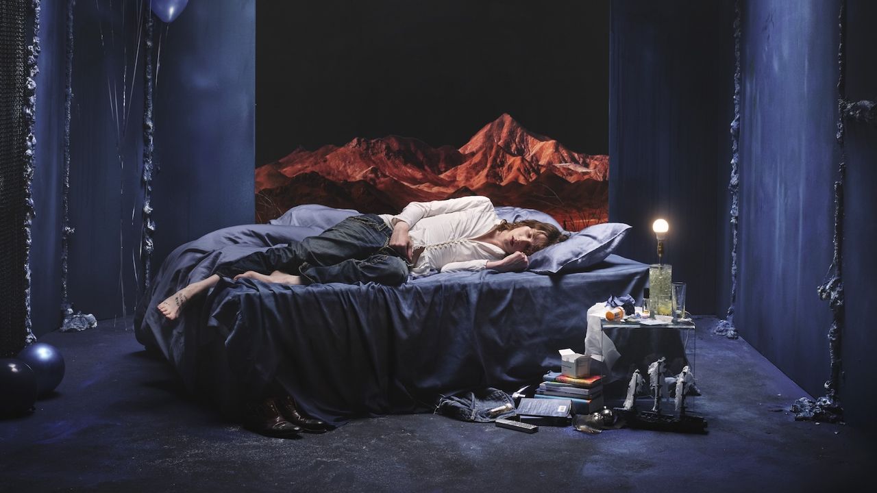 Lauren Auder : Whole World en tant que critique de l'album Vigil
