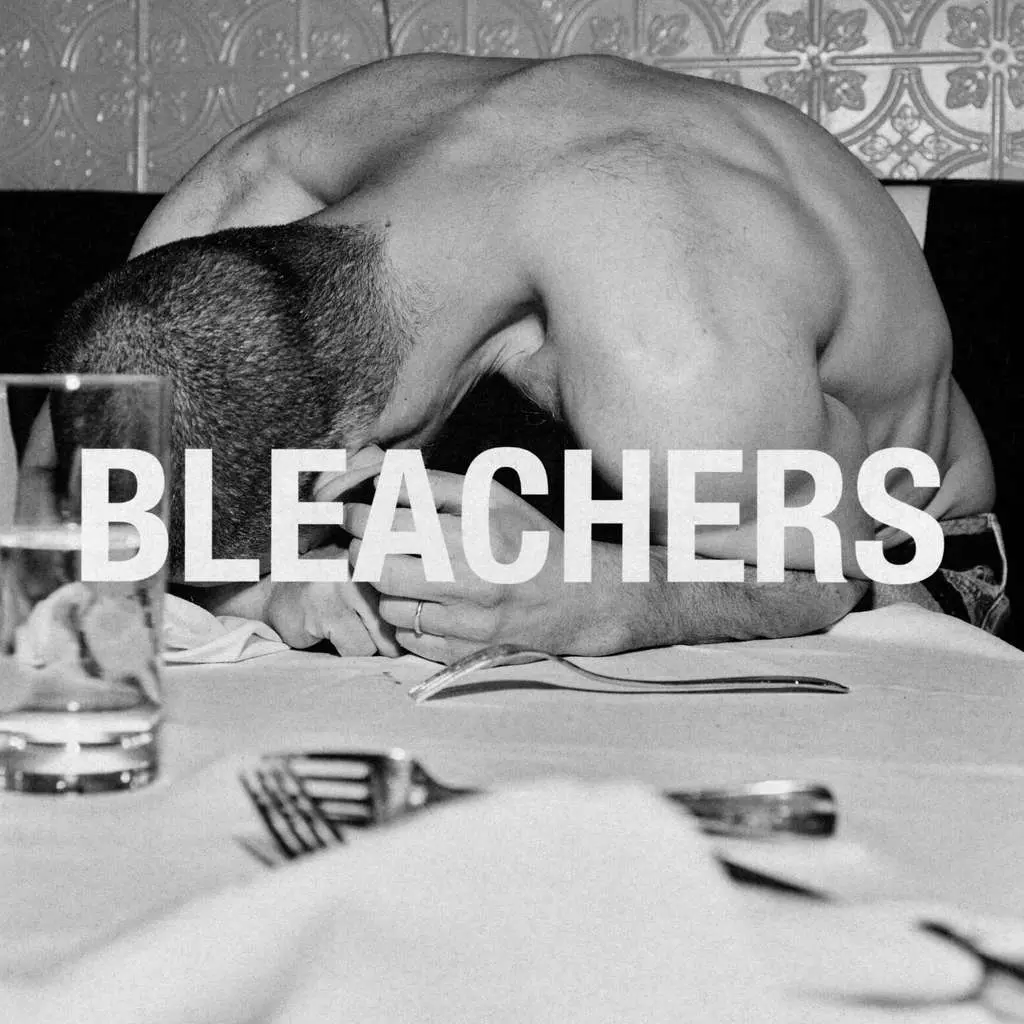BLEACHERS regardez le clip du single "the van"