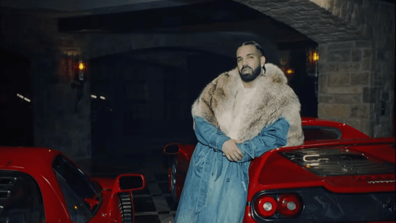 Drake sort trois albums à la fois