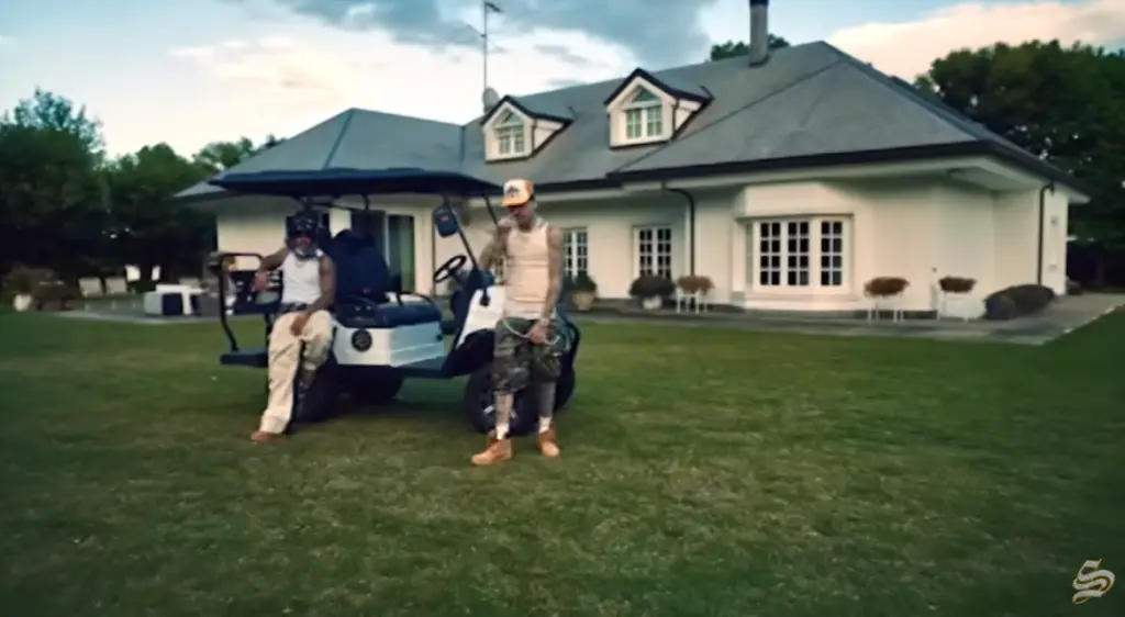 SHIVA et GEOLIER le clip de « Bad Bad Bad » en ligne