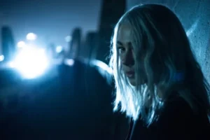 PHOEBE BRIDGERS sort "Lost Weekend". Regardez la vidéo de "Je ne peux pas attendre"